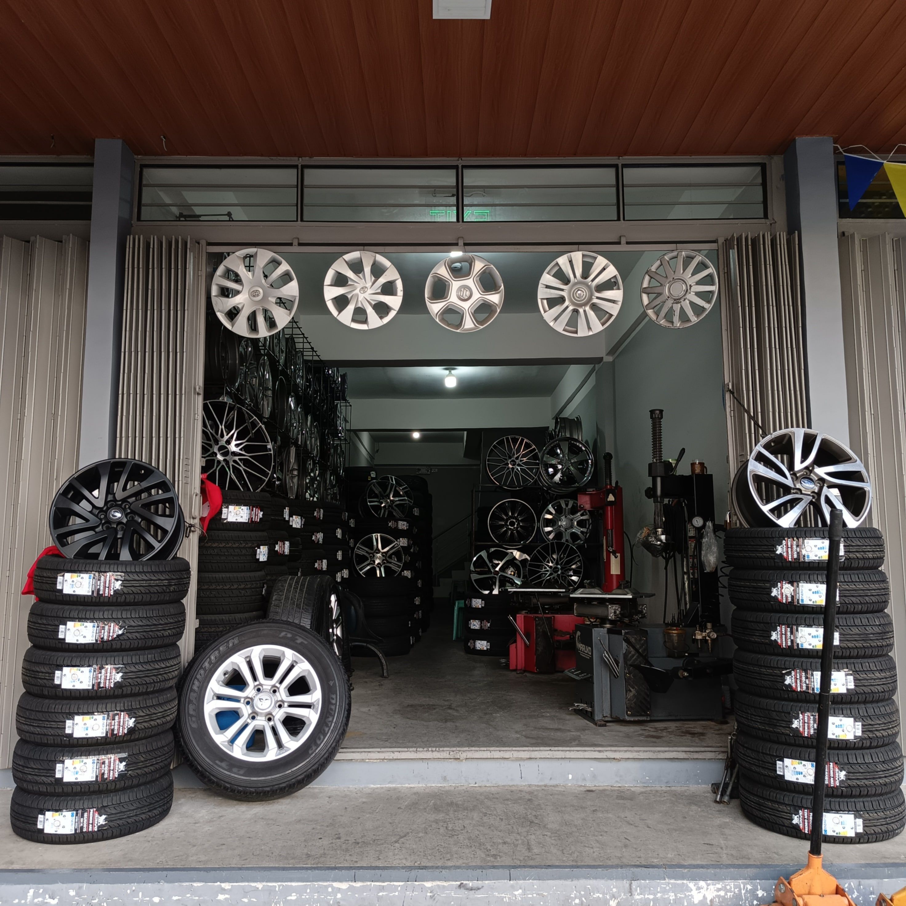 Ben-Joe Tire Supply - 3